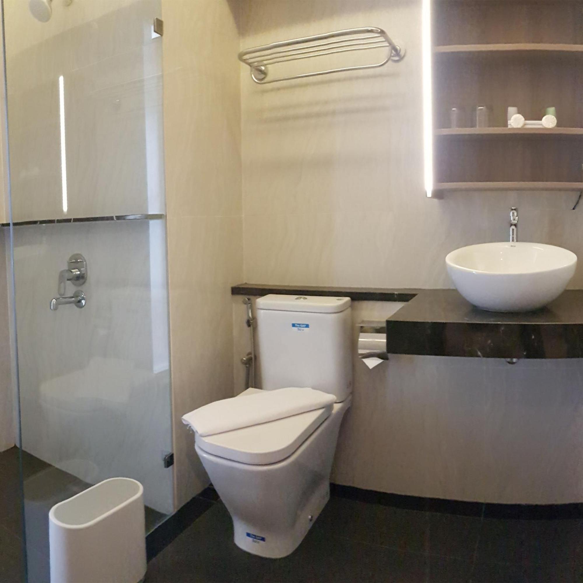 Bening Boutique Hotel Managed By Salak Hospitality Bekasi Luaran gambar