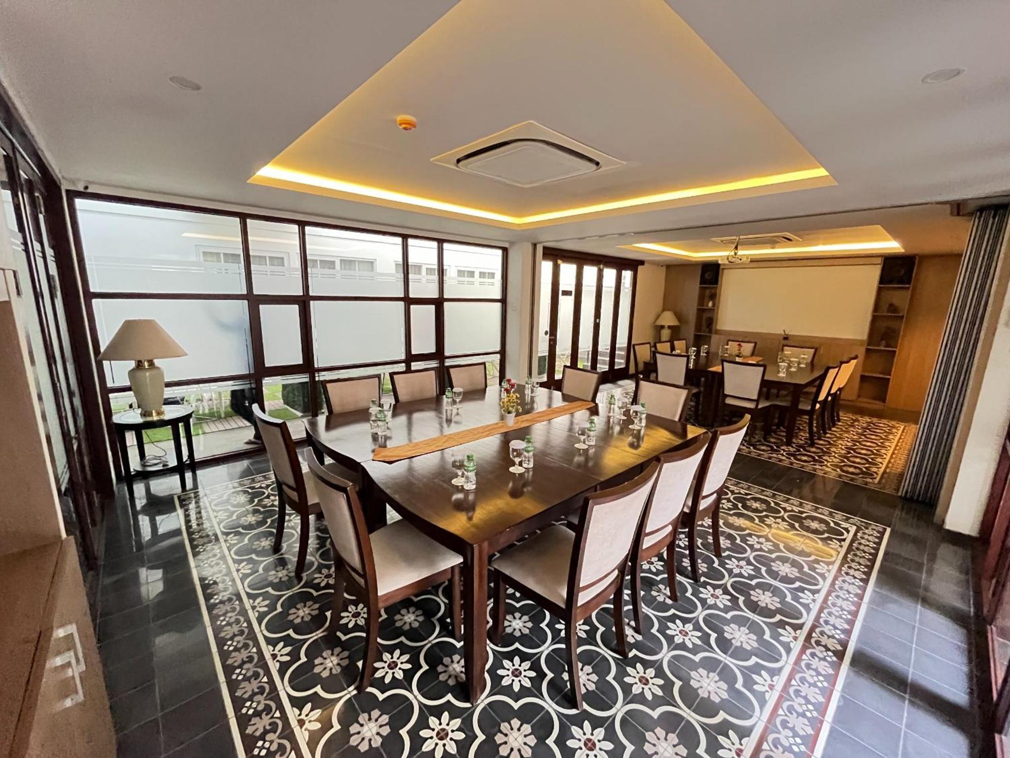 Bening Boutique Hotel Managed By Salak Hospitality Bekasi Luaran gambar